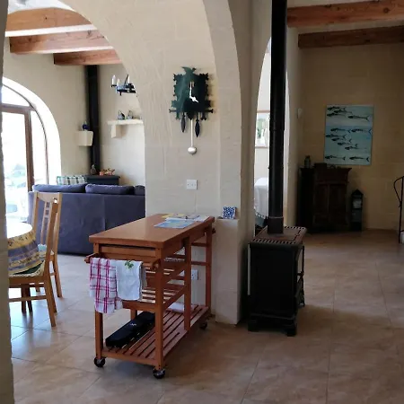 Вилла With Large Private Pool Gozo