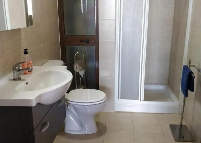 Vilă With Large Private Pool Gozo *